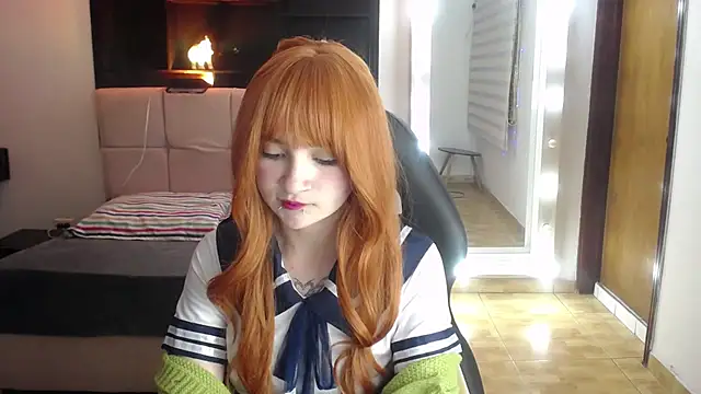 _Charlotte_Collins_ - show my tits