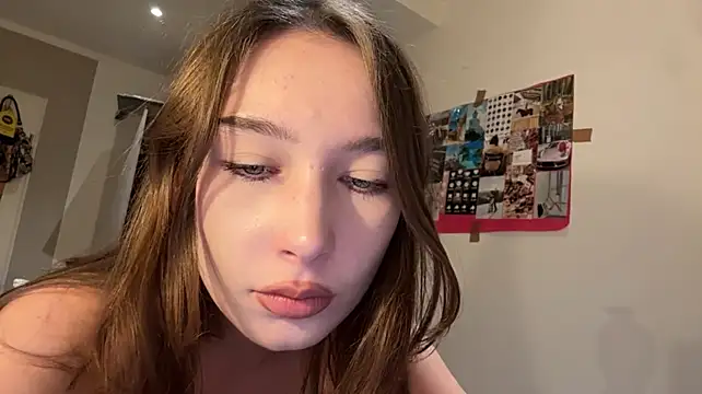 MarkettaChant - squezze my boobs