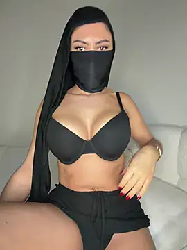 CherryyMia - Rub over my panties 30 sek 🔥