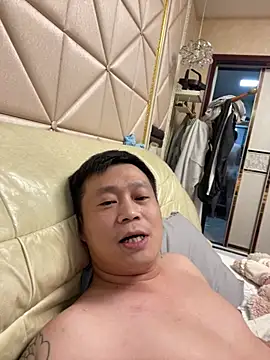 Wkk002 - 我想要个小粉，支持下呗