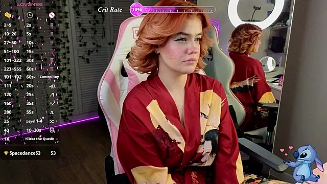 RedVelveten - Slow striptease + Naked on 5 min