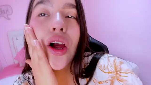Alice__bennett - SPANK ASS HARD 😈
