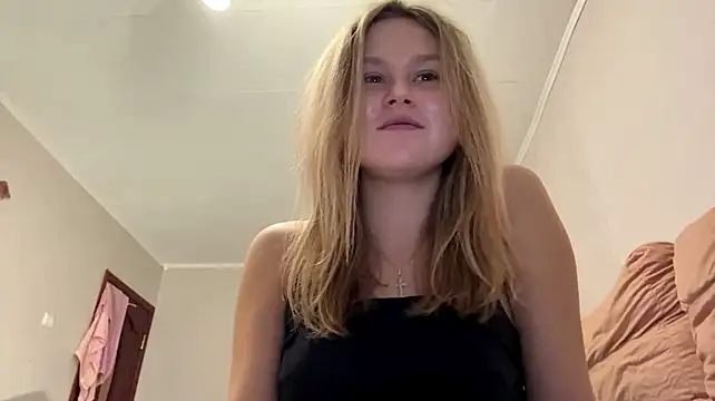 ColetteSolverud - Change Outfit