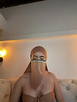 Aseel_thin - DILDO SHOW