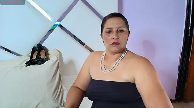 KikaDuque - 😏handjob with the dildo🔥
