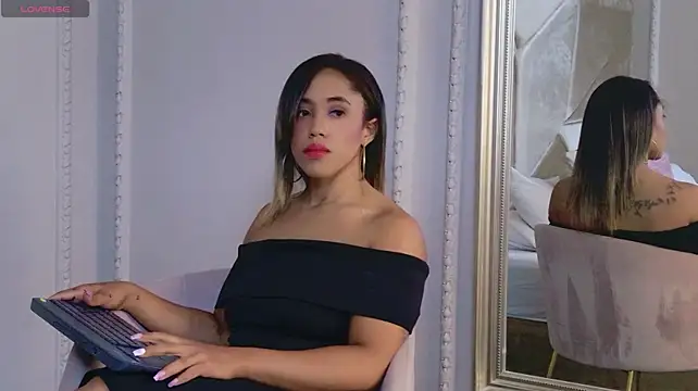 Lana-Gross - Let me see that Ass🍒✨