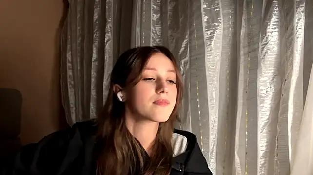ShannanWohlers - Kissing You (my camera) <3