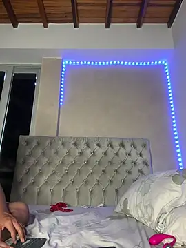 Sarasweet_sex - Slap tits