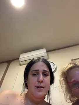DreamFor_America - Both naked at balcony masturbate😍