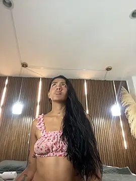 Samantha_gyatt - TITS OUT AND SUCK NIPPLES IN PUBLIC