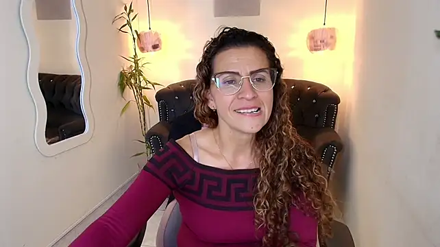 Angelbluemilf - Bra off