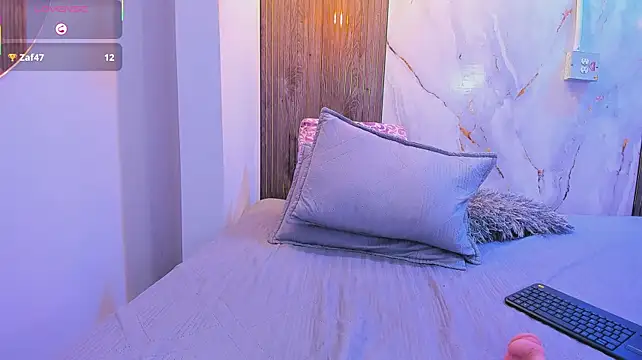 Scaarlettxxx - blowjob close up