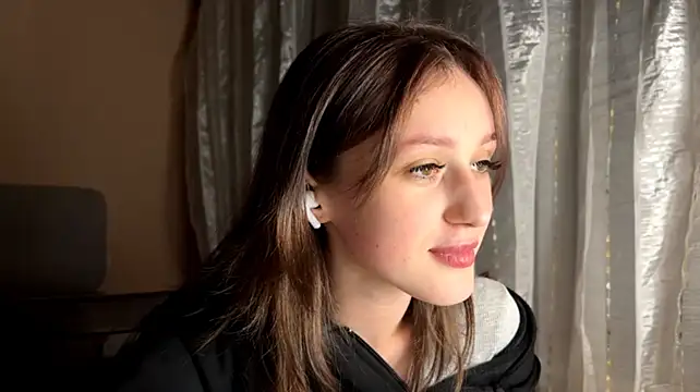 ShannanWohlers - Kissing You (my camera) <3