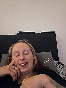Bellaaa17 - i stand up for 3 min and stream😏