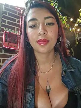 Kari-h - Spit on and lick my tits