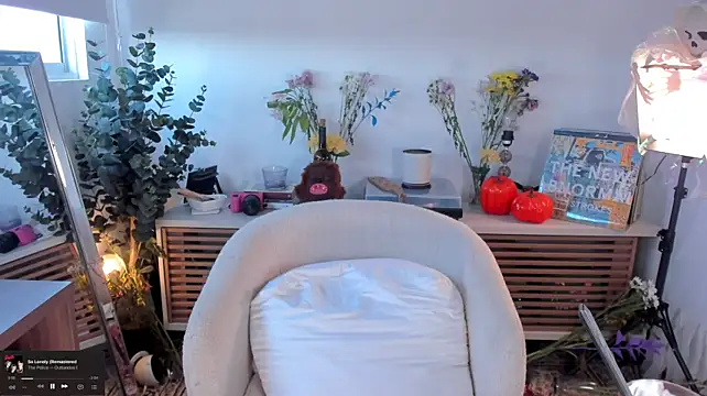 Digitalkissess - GET NAKED!