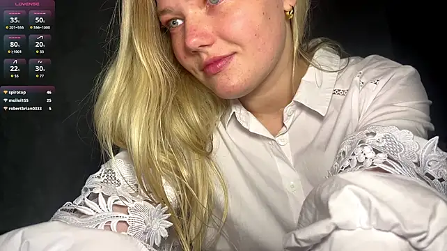 SteffaLains - Wanna oil on my boobs?