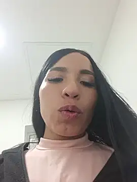 Marly_lovee - Show ass