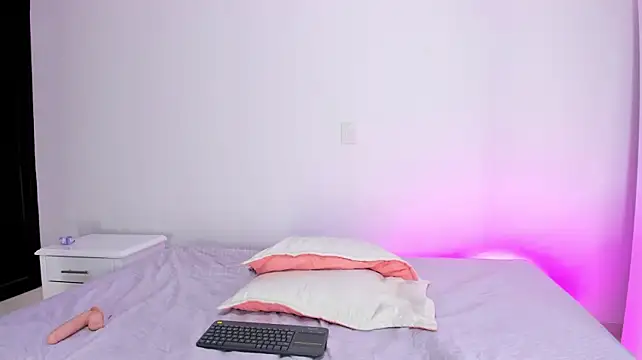 ValentinaGil_ - RUb asshole