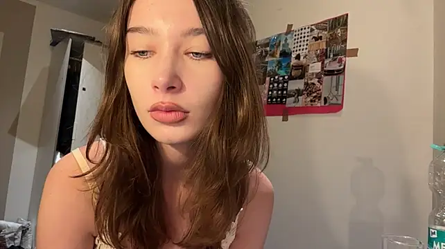 MarkettaChant - squezze my boobs