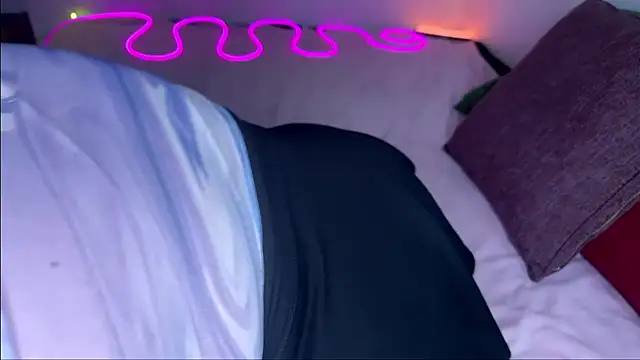 Mizztikaa - Fuck my ass, make me vibe & CUM💦😈🥴🥵