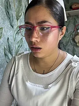 Sweet__Nurse1 - MY KITTY WANTS TO GET WET 💦🔥😈