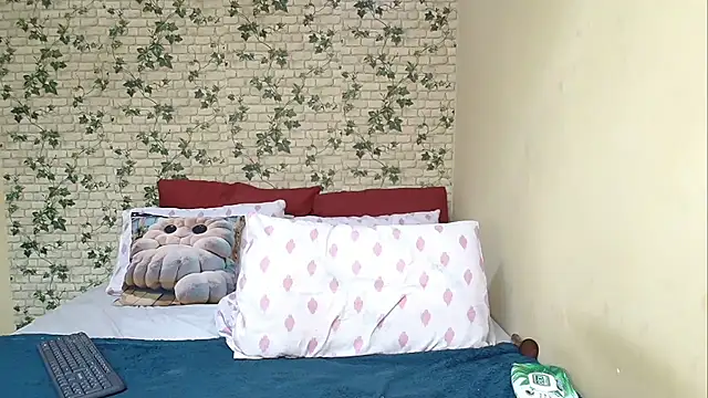 XIndianintimacy - it takes a real man to make me cum
