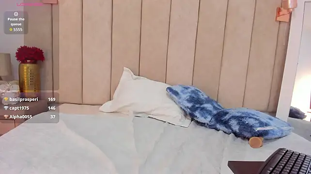 Shaliny_
