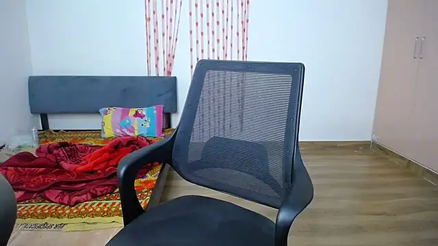 Your_Pahadan1 - shower show in bra panty