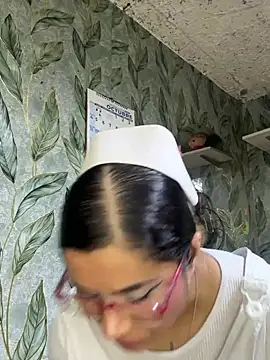 Sweet__Nurse1 - MY KITTY WANTS TO GET WET 💦🔥😈