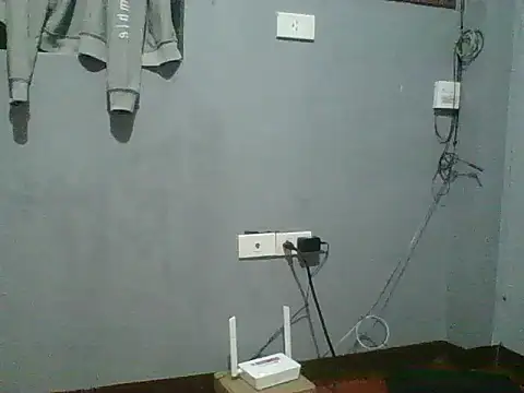 SexyPussy_Cheska - to find foreigner