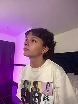 Peytongh_ - SUCK FINGERS