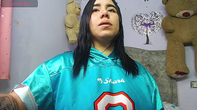 Kathiasaints - show milk and suck tits 😛
