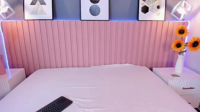 Cherry_Thompson__ - Show tits