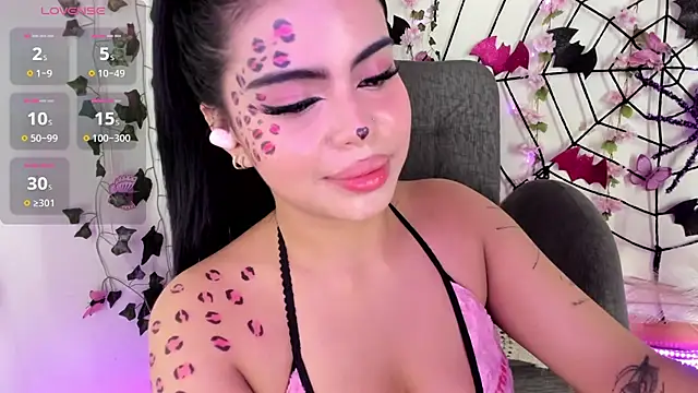 Saray__jones - CARELESS SUCKING (+) MILK FACE