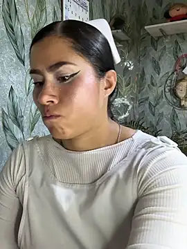 Sweet__Nurse1 - MY KITTY WANTS TO GET WET 💦🔥😈