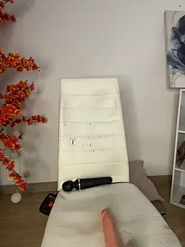 VictoriaHiill - Pls destroy me with hell vibes!
