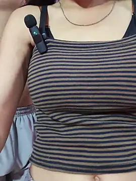 HOTTY_CUTI - FULL NUDE DIRTY BLOWJOB
