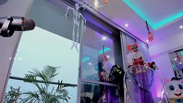 Sofiasexhot - LOVE ME