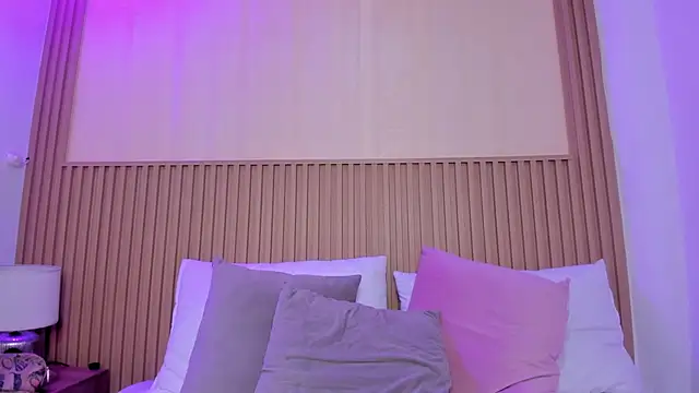 Sharonscoth - bounce boobs in your face