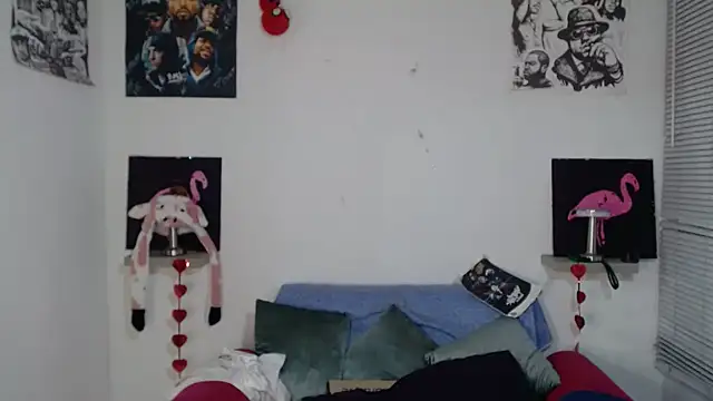 Sandyfuckass - rubg clitoris