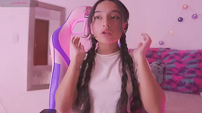 _emily_jonexs - Show pussy