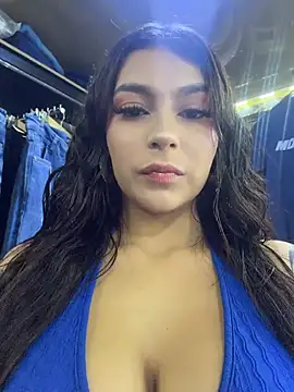 CHERRYY_BOMB_ - Suck your hard dick in public