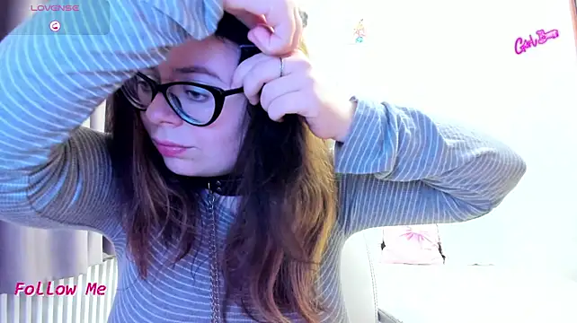 MilisaSweet777 - ride a dildo (naked)😳