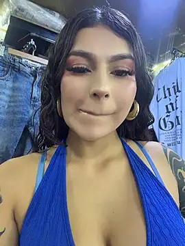 CHERRYY_BOMB_ - Suck your hard dick in public