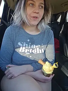 ScarletsWeb - Spank pussy x3