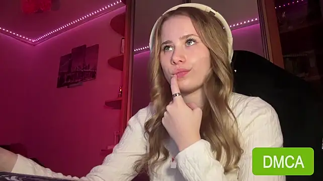 Aurorain - Grab and bounce my boobs in my hands