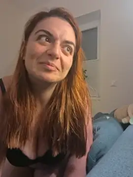 MissSubmission - play with my boobs🍒