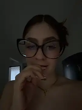 ZaraCarterX - MISSIONARY FUCK & SPIT MY TITS