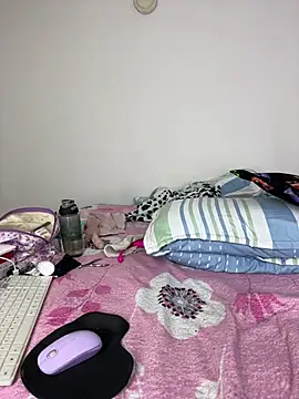 Sandylau - hello guys, naked + squirt